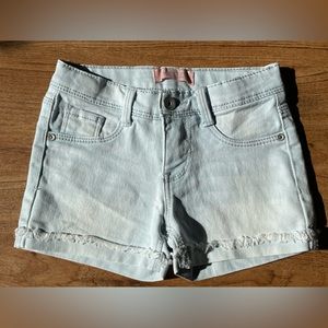 Girls SQUEEZE brand shorts